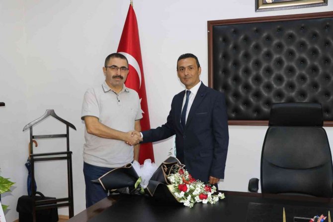 Yılanlı’ Da Alptekin Bozkurt Karapür Göreve Başladı