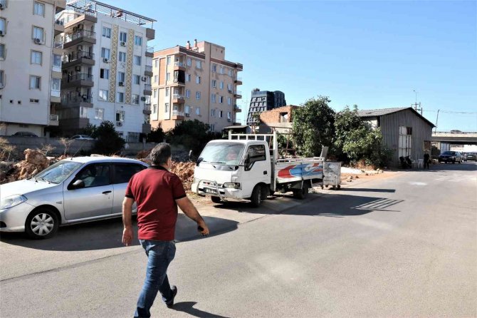 Antalya’da Hırsızlık İhbarına Giden Polislerin Güzünden Kaçmayan Detay