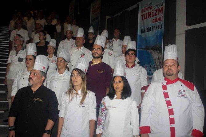 Turizm Sektörü Panelde Buluştu