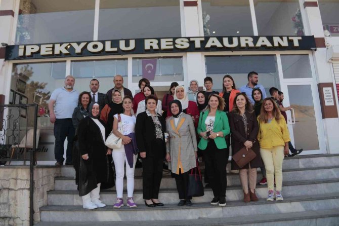 “Vadideki Şehrin Kadınları” Bitlis’te Buluştu