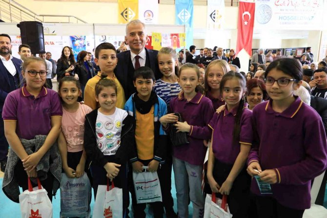 Büyükşehir Belediyesi 5. Kitap Fuarı Kapılarını Açıyor