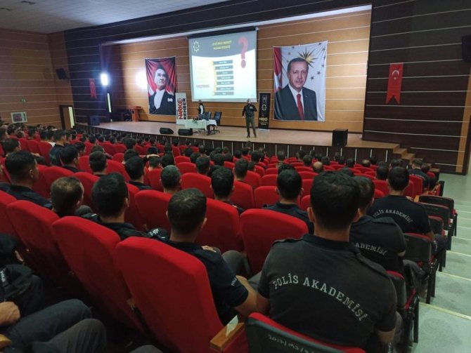 Pomem’de Eğitim Gören 900 Öğrenciye Narko-rehber Eğitimi Verildi
