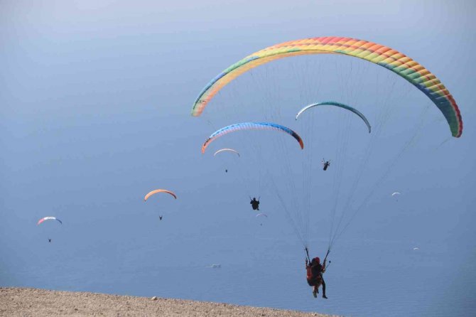 Fethiye’de ’World Acro Cup’ Başladı