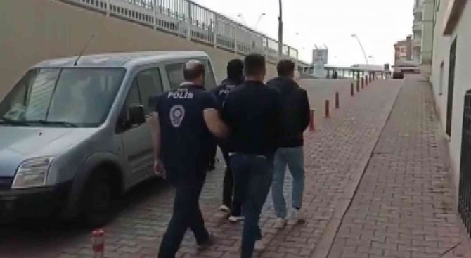 Kayseri’de Dolandırıcılık Operasyonu: 5 Gözaltı
