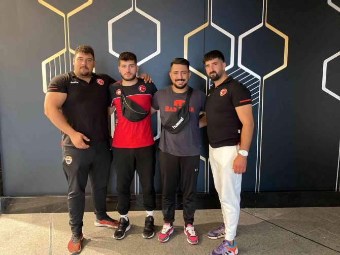 Dünya Göçebe Oyunları’na Katılacak Kastamonulu Sporcular Yola Çıktı