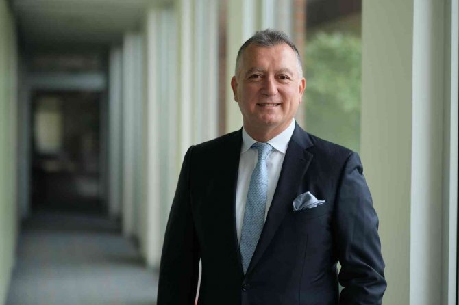 Mercedes-benz Laboratuvarlarında 2 Bin 416 Öğrenci Eğitim Aldı