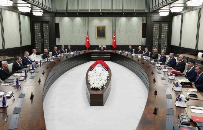 Milli Güvenlik Kurulu (Mgk) Toplantısı, Cumhurbaşkanı Recep Tayyip Erdoğan Başkanlığında Beştepe’de Başladı.