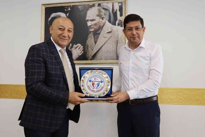 Nazilli, Halter Milli Takımı’na Sahip Çıktı