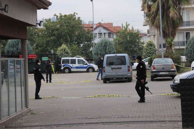 Kız Arkadaşını Öldürüp Cesedini Polis Merkezine Götürmüştü, Hakkında İstenen Ceza Belli Oldu