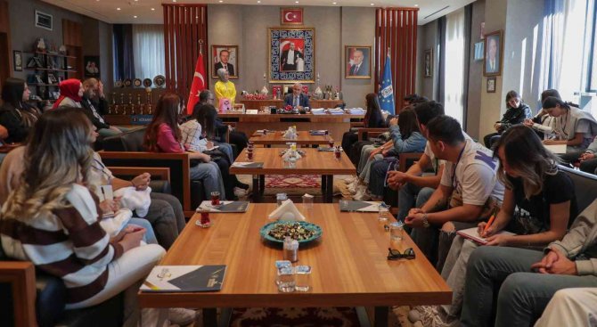 Süleyman Demirel Üniversitesi Öğrencileri Kütahya’da