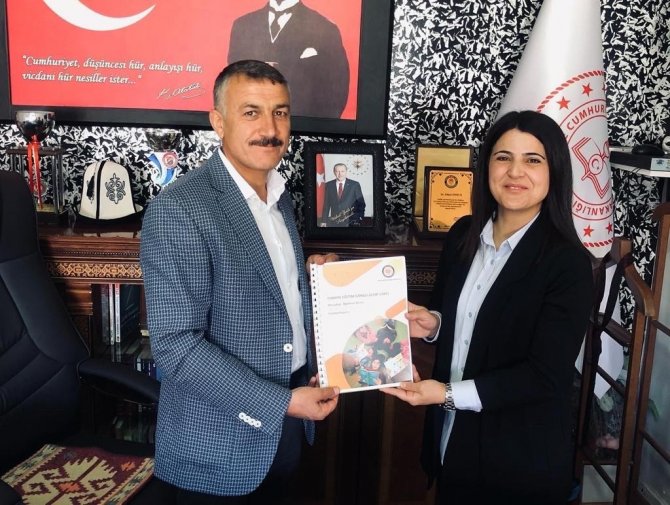 Tegv Muradiye Öğrenim Birimi, İ̇lçe Milli Eğitim Müdürlüğüne Faaliyet Raporu Sundu