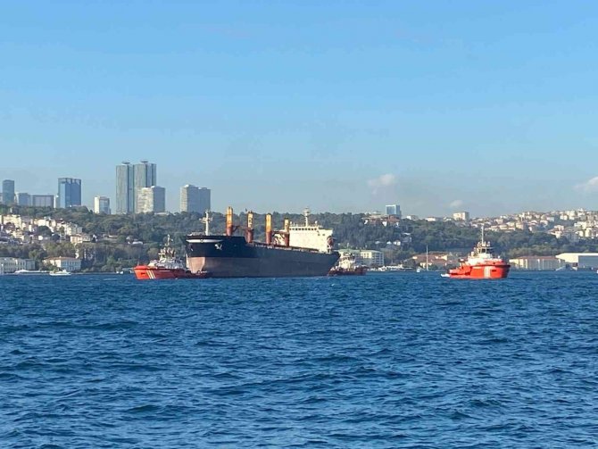 İ̇stanbul Boğaz’ında Gemi Arızası