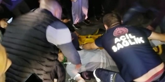 Avrupa Otoyolu’nda Kamyonla Çarpışan Traktör Devrildi: 2 Yaralı