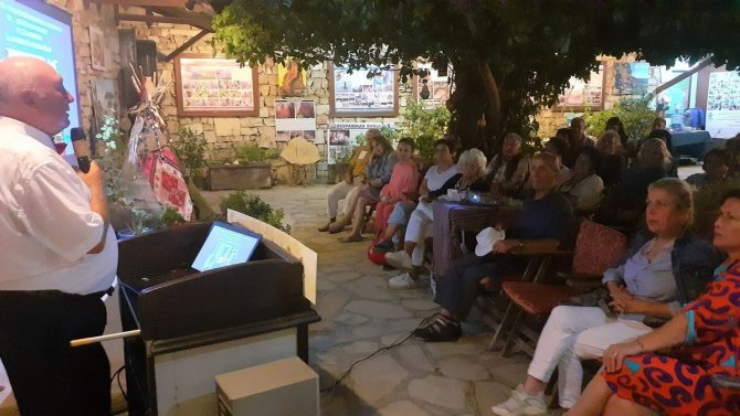 Prof. Dr. Ercan, Kuşadası’nda Deprem Açısından 3 Alana Dikkat Çekti