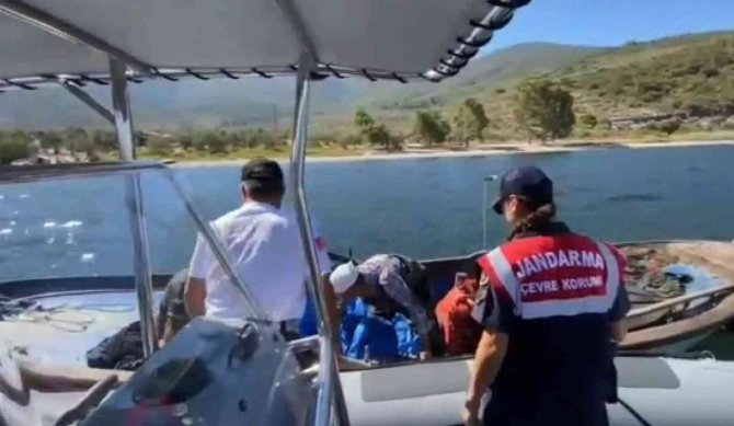 Jandarma Ekipleri Bafa Gölü’nde Kontrollerini Sürdürüyor