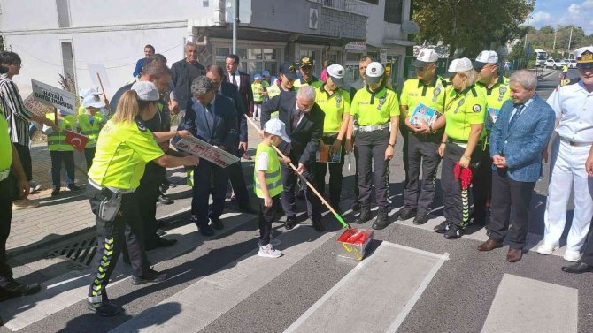 Validen Sert Uyarı: “Yolların Kralı Değil, Yolların Kuralı Olur”