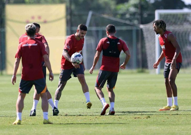 Galatasaray, Adana Demirspor Maçı Hazırlıklarını Sürdürdü
