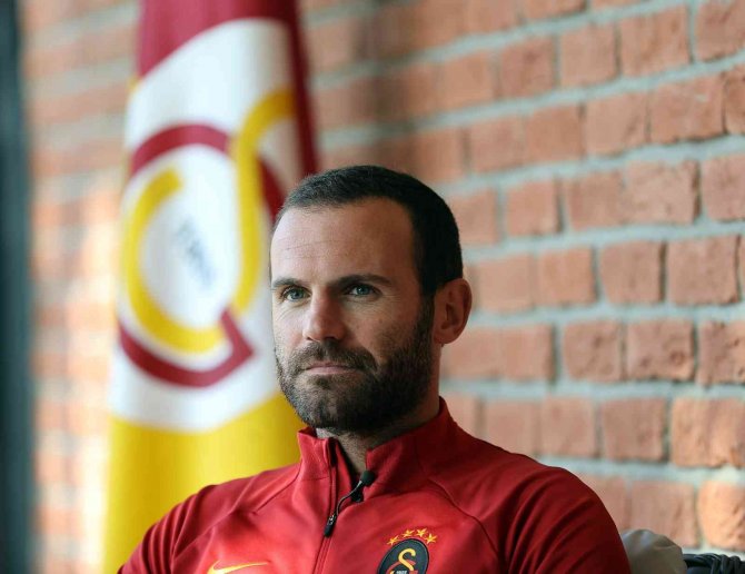 Juan Mata: "Galatasaray’a Şampiyon Olmak, Unvanlar Kazanmak Ve Oynamak İçin Geldim"