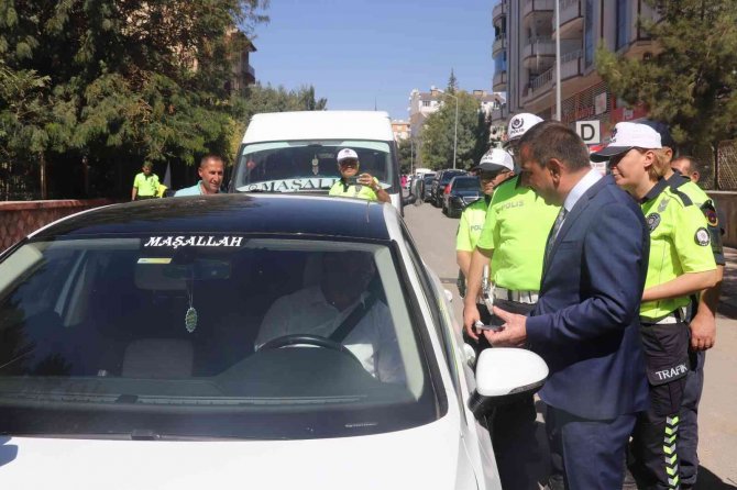 Siirt’te ‘Yayalara Öncelik Duruşu, Hayata Saygı Duruşu’ Etkinliği