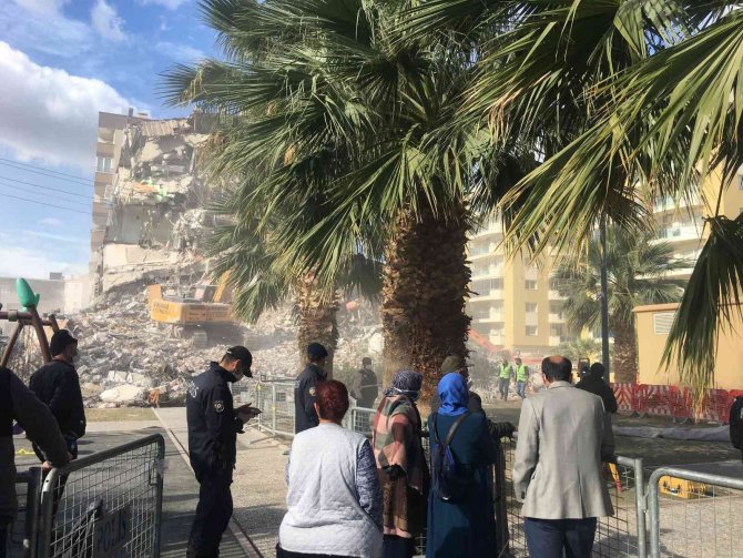 Depremde 10 Kişinin Enkaz Altında Kaldığı Apartmanın Davasında ‘Dosyalar Birleştirilsin’ Talebi