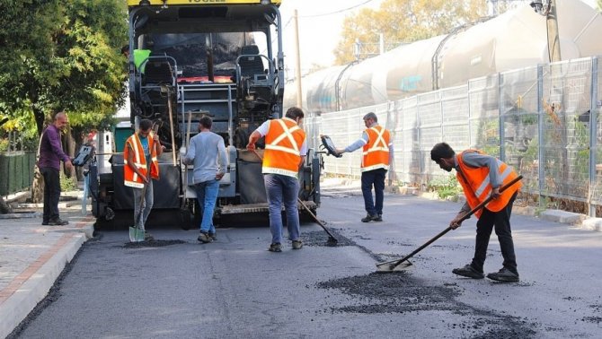 Yarımca Sahil Yoluna 2 Bin Ton Asfalt