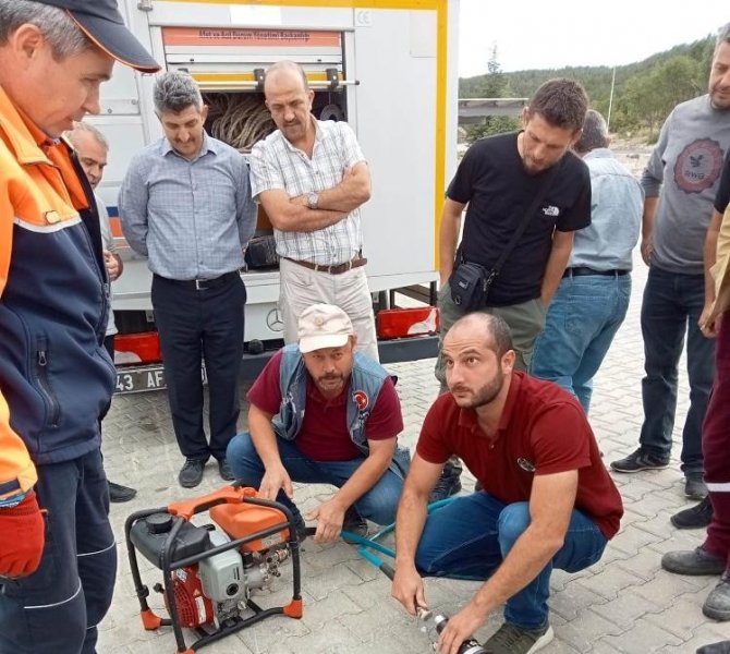 Kütahya Orman Bölge Müdürlüğünde, Arama, Kurtarma Ve Tahliye Eğitimi