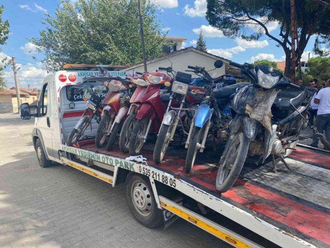 Kurallara Uymayan Motosiklet Sürücülerine Ceza Yağdı