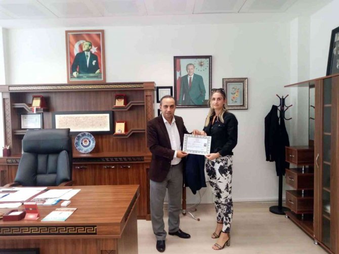 Ergeneli Öğretmenlere Başarı Belgesi