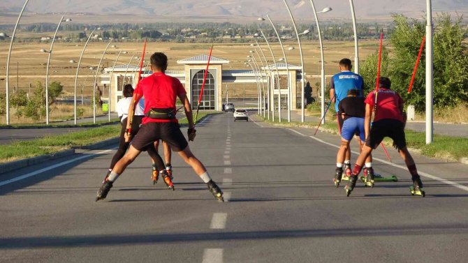 Kayaklı Koşu Milli Takımı, Dünya Ve Avrupa Şampiyonalarına Muş’ta Hazırlanıyor