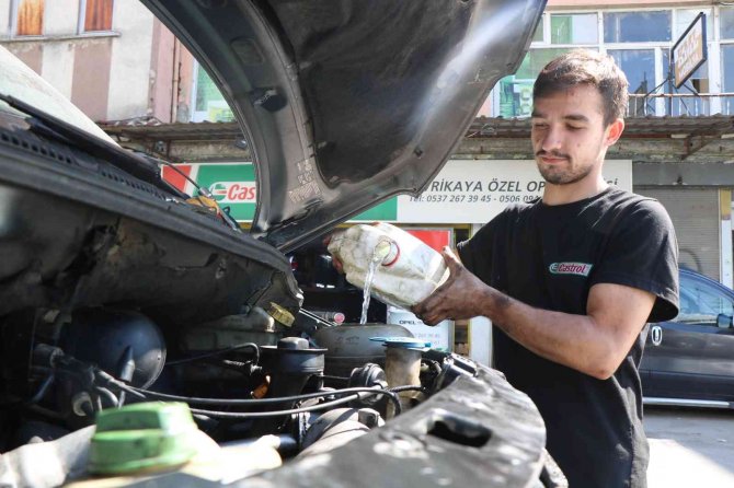 Araç Sahiplerine ’Kış Bakımı’ Uyarısı