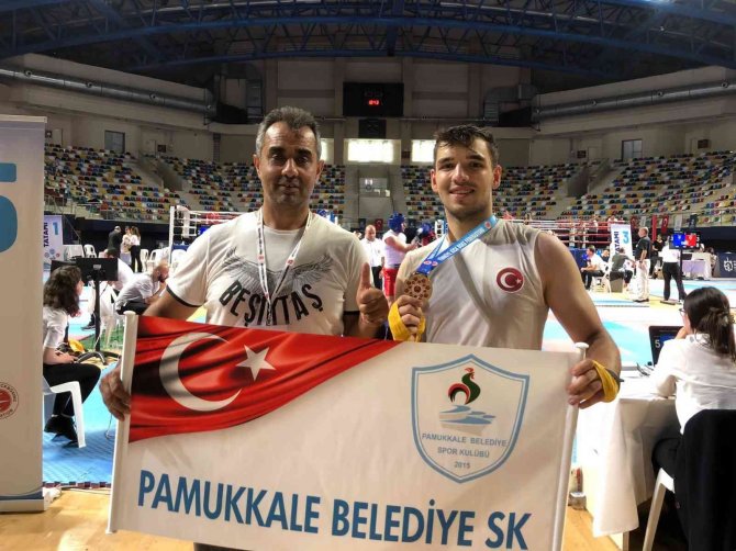 Pamukkaleli Kick Bokscu Milli Maçlar İçin İ̇talya’ya Gidiyor