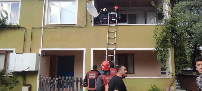 Öğrencilerin Dikkati Yangının Büyümesini Önledi