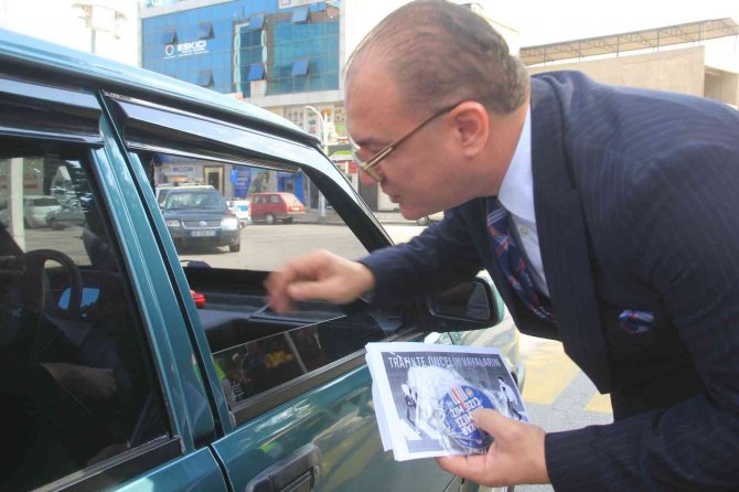 Sarıgöl’de ’Yayalara Öncelik Duruşu, Hayata Saygı Duruşu’ Uygulandı