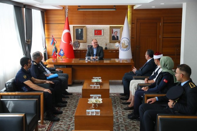 İ̇tfaiye Personeli Başkan Bilgin’i Ziyaret Etti