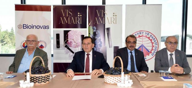 Trabzon’da Kokulu Üzümden Güzellik Kremi Üretildi