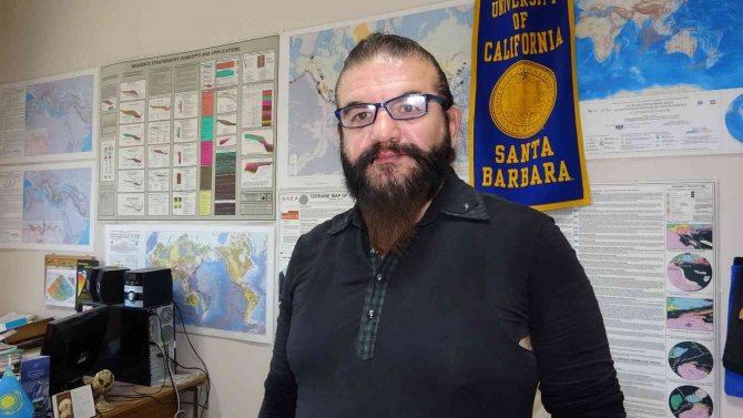 Van Gölü İle İ̇ran Sınırı Arasındaki Bölgede Çok Yüksek Kırılma Alanları Keşfedildi