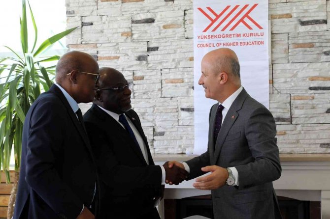 Yök Başkanı Özvar, 30 Afrika Ülkesi Büyükelçileri Ve Maslahatgüzarları İle Bir Araya Geldi