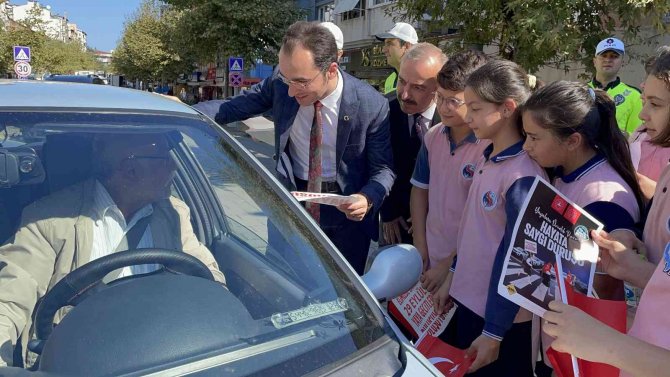 “Yayalara Öncelik Duruşu Hayata Saygı Duruşu” Etkinliği