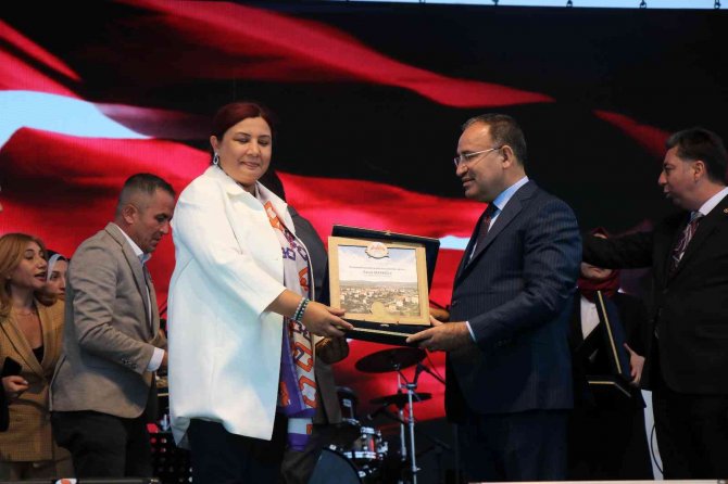 Adalet Bakanı Bozdağ: “Seçimler Yaklaştıkça Uluslararası Çevreler Harekete Geçti”