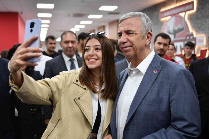 Odtü Öğrenci Çalışma İ̇stasyonu Açıldı