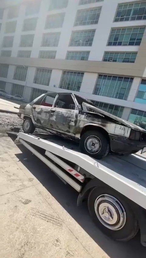 Balıkesir’de Araç Yangınları Paniğe Yol Açtı
