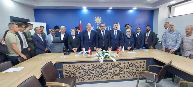 Başkan Çalışkan: “Kyk Yurdu Yapımı İçin Bakan Özer’den Olumlu Yanıt Aldık”