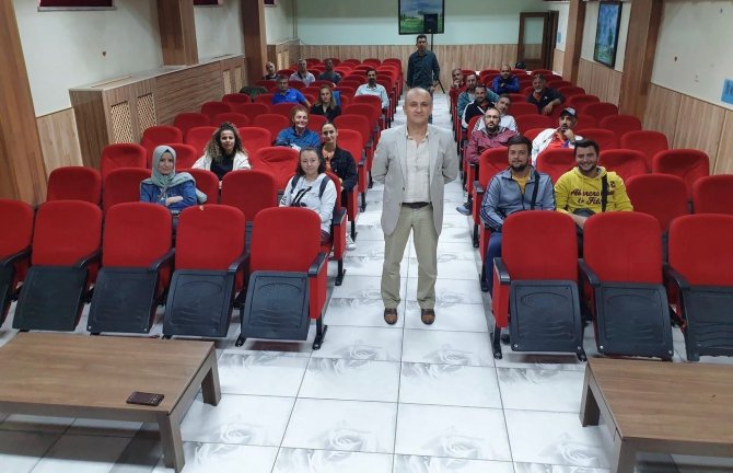 Beden Eğitimi Öğretmenleri Değerlendirme Toplantısı Yapıldı