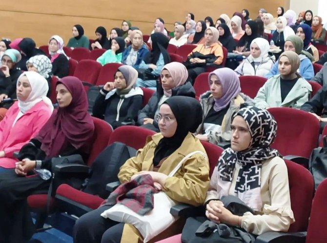 Dpü İ̇slami İ̇limler Fakültesi’nde Oryantasyon Programı