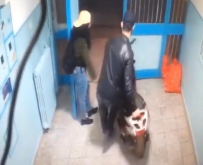 Bunlar Da Soğan Hırsızları