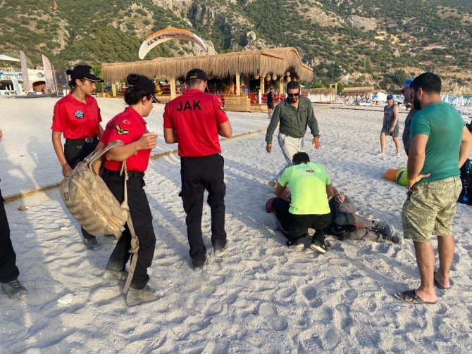 Fethiye’de Paraşüt Kazası: 1 Yaralı