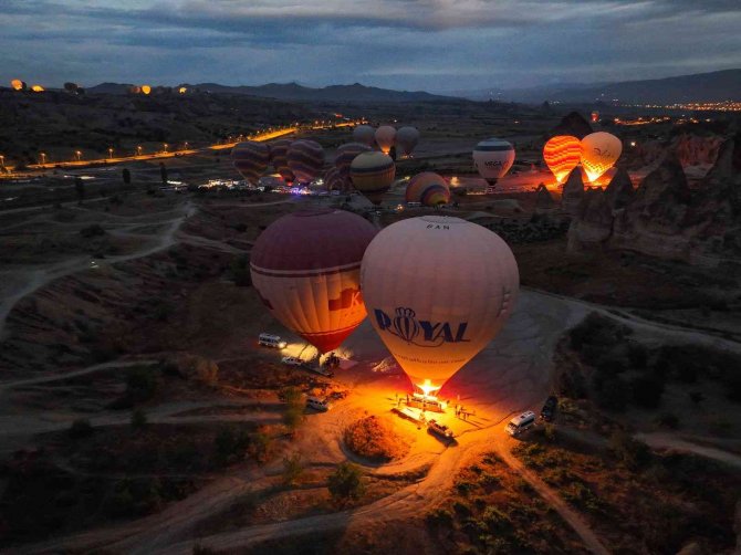 Gökyüzünden Kapadokya’nın Eşsiz Balon Manzaraları