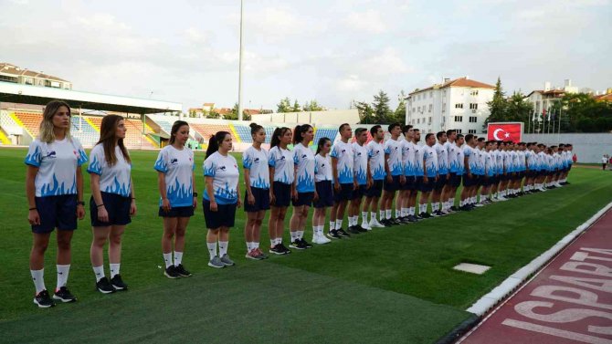 Ispartalı Futbol Hakemleri Sezonu Açtı