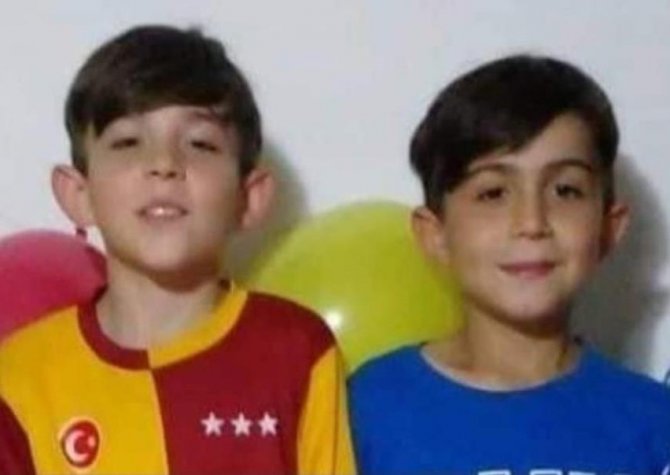 Yangın Söndürme Havuzunda Ölü Bulunan Kardeşler Toprağa Verildi