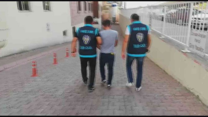 Nakliye Dolandırıcısı Polisten Kaçamadı